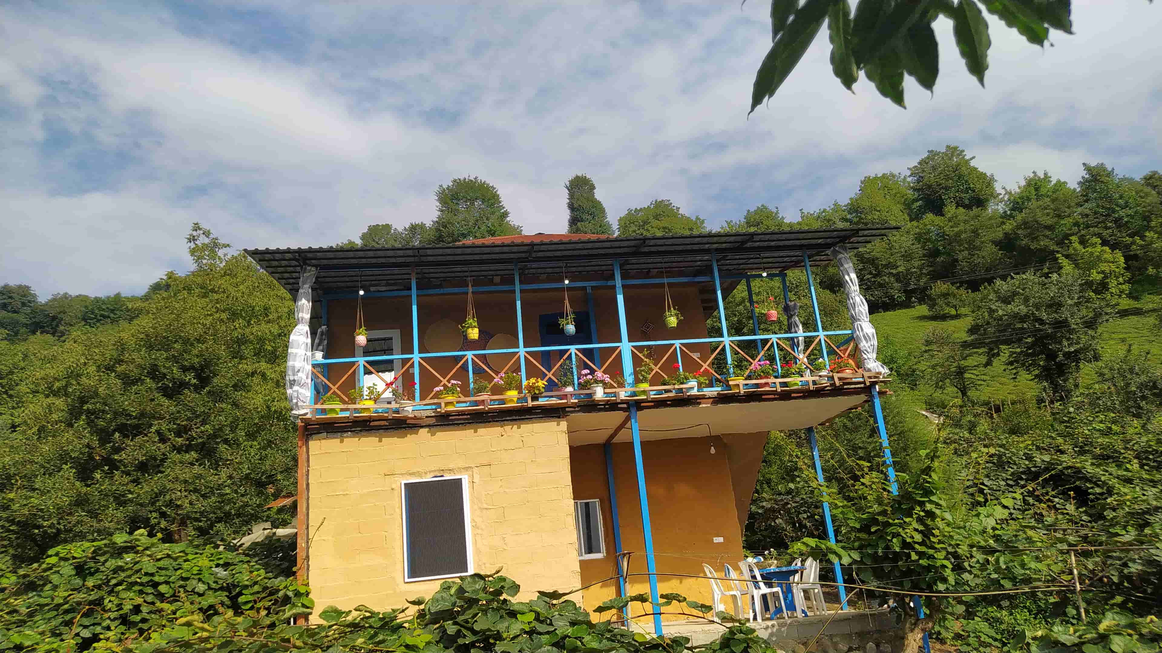 اجاره بومگردی جنگلی در روستای بالابند - تنکابن