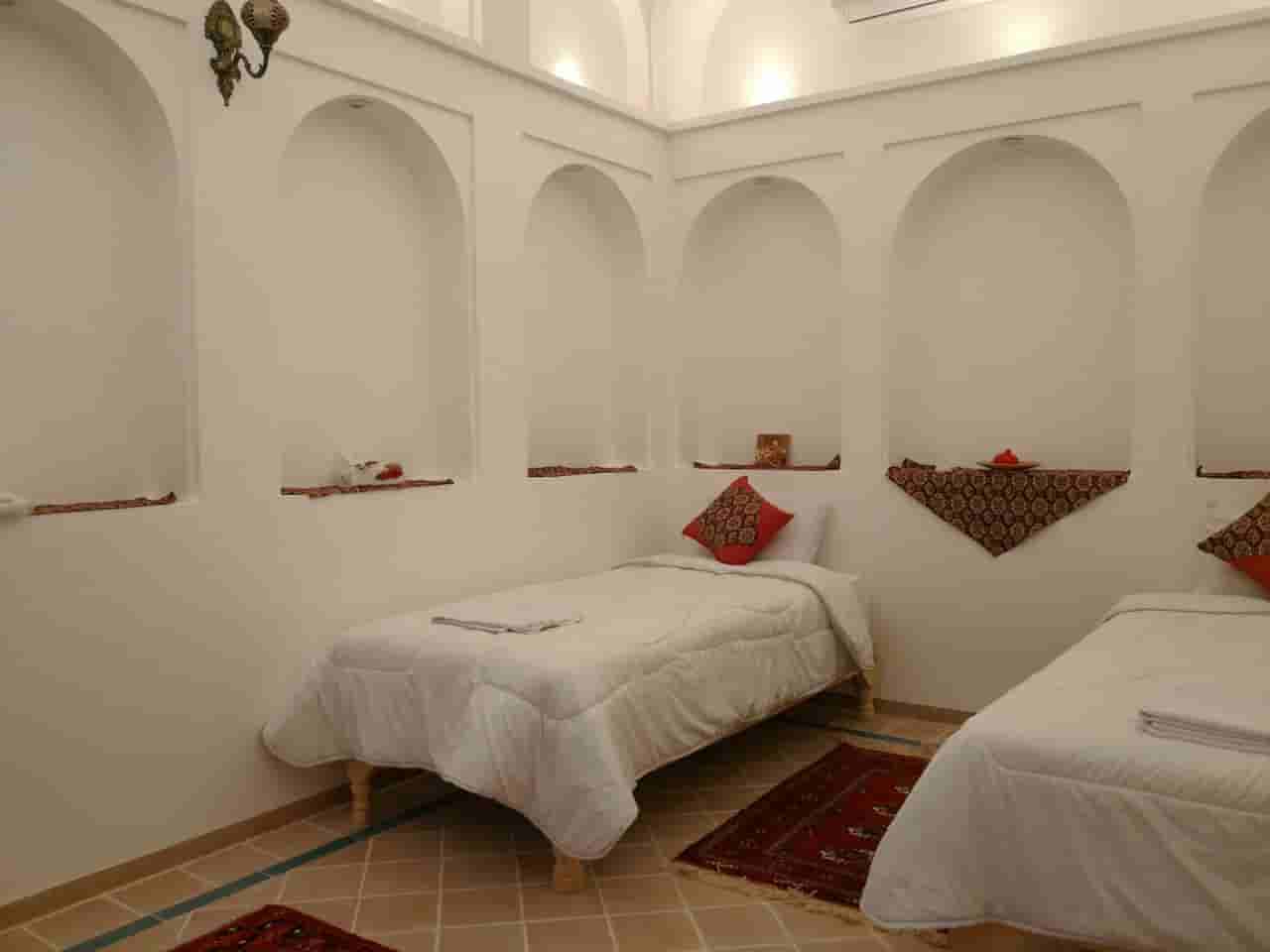 بوم گردی سنتی در اردستان - 2 تخته