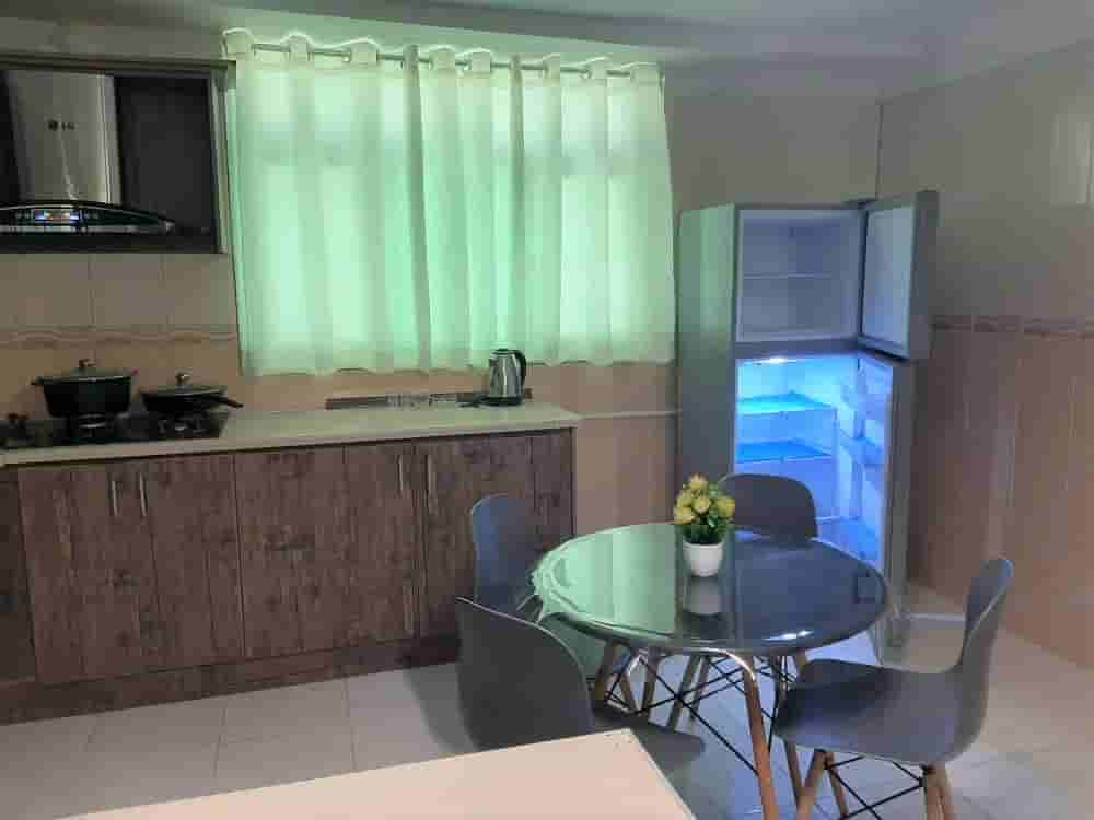 اجاره آپارتمان نزدیک ساحل در قشم - دو خوابه طبقه اول