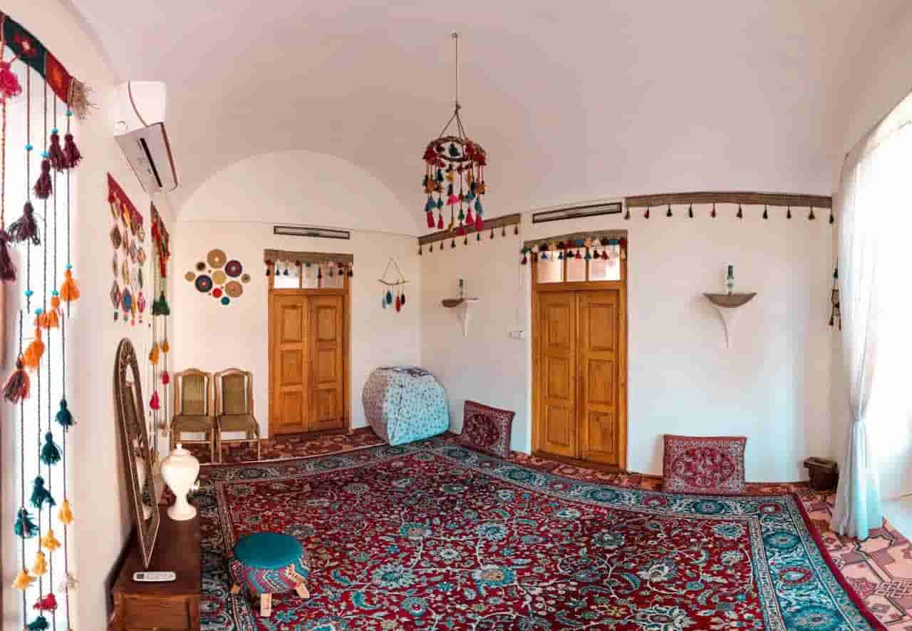 اجاره بومگردی سنتی در تفت - 19متر