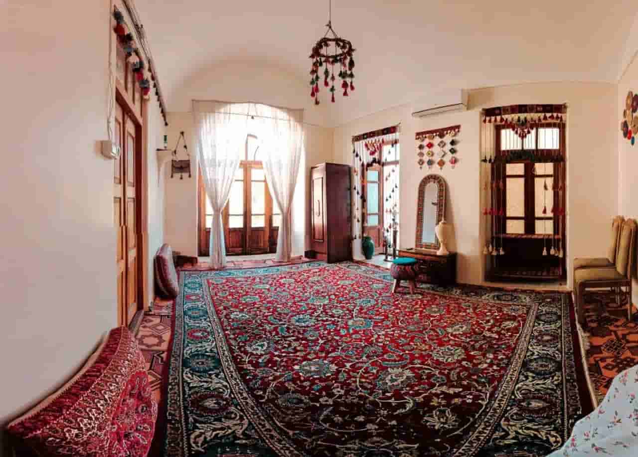 اجاره بومگردی سنتی در تفت - 19متر