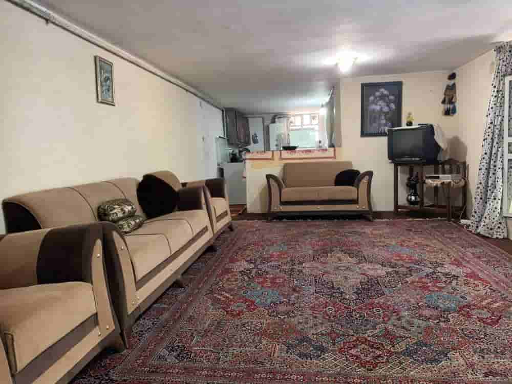 اجاره ویلا باغ استخرروباز در هماشهر - سپیدان
