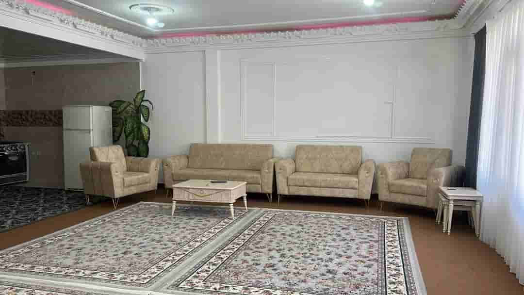 اجاره آپارتمان  دو خوابه کوهستانی در اورامان تخت-طبقه دو