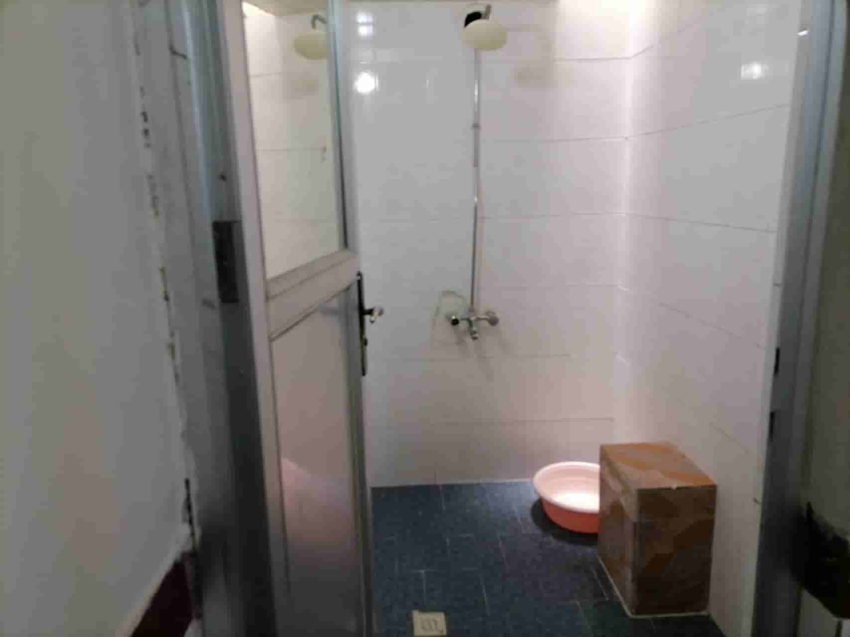 اجاره منزل تکخواب در خیابان اندیشه - 70 متری