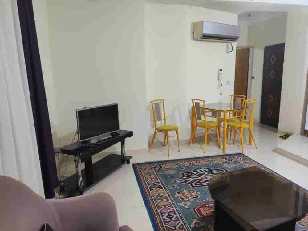 اجاره آپارتمان یک خوابه 75 متری در خیابان آزادگان بندر عباس-طبقه2