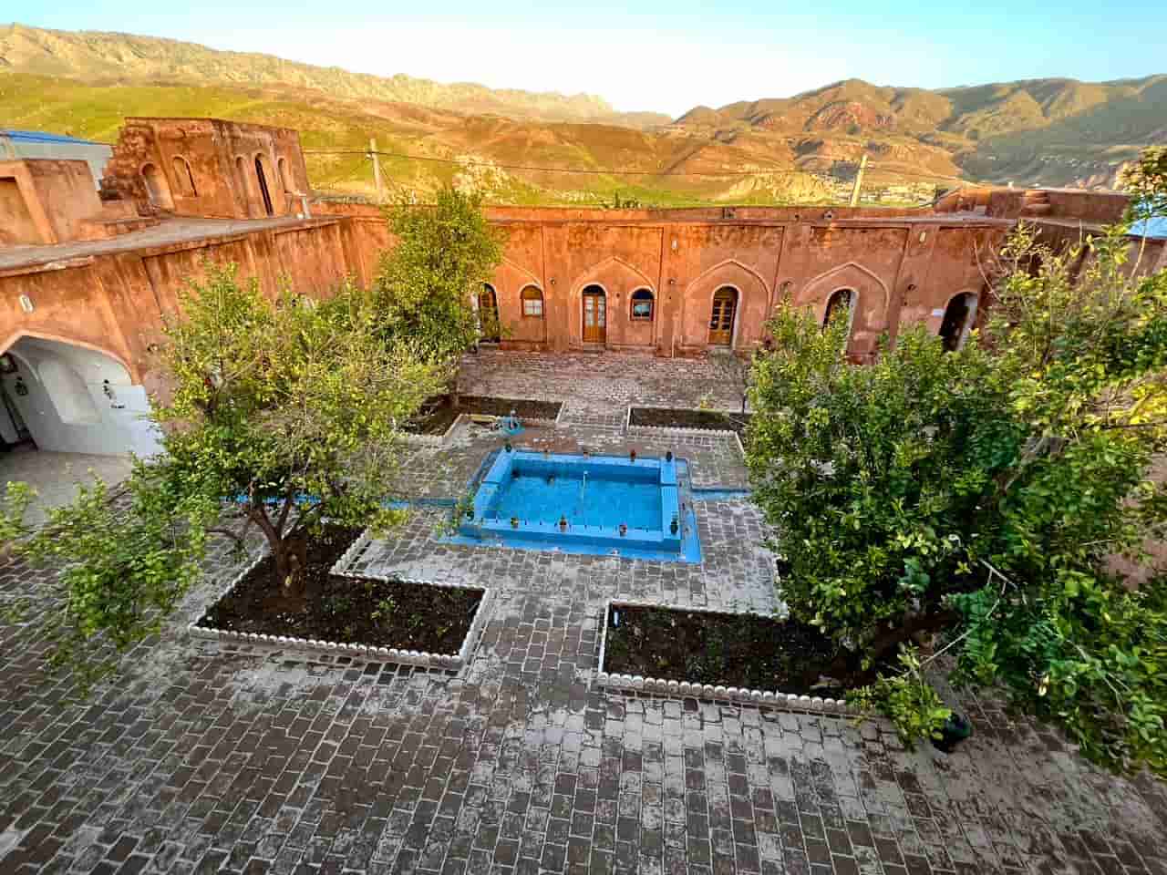 اجاره بومگردی سنتی در هاشم آباد دره شهر - 2