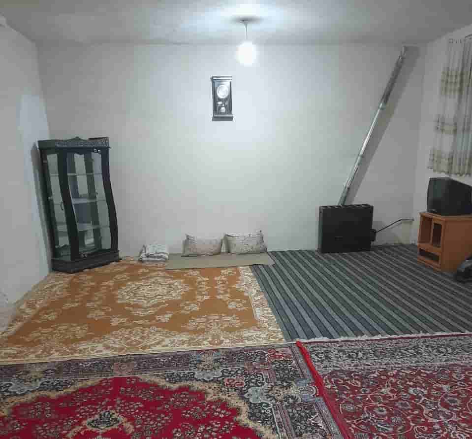 اجاره اتاق در دامنه اشترانکوه روستای تیان