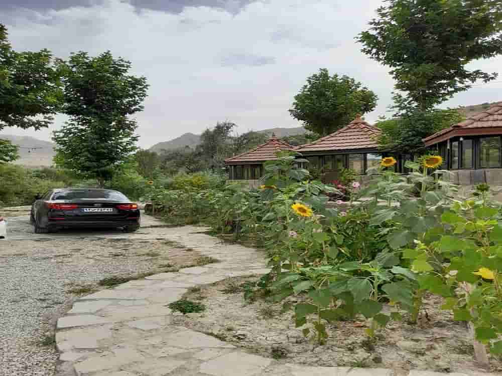 اجاره آلاچیق در نزدیکی آبشار مارگون 