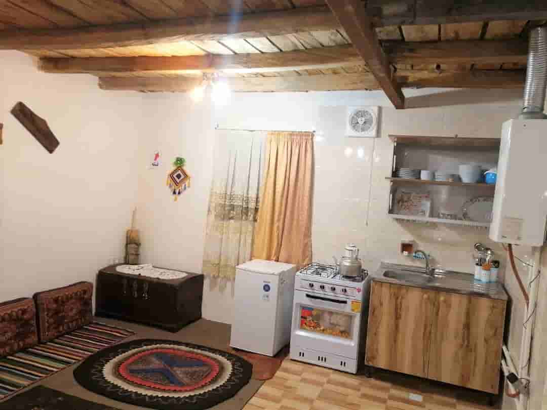 اجاره اقامتگاه سنتی در یخکش بهشهر - بلوط