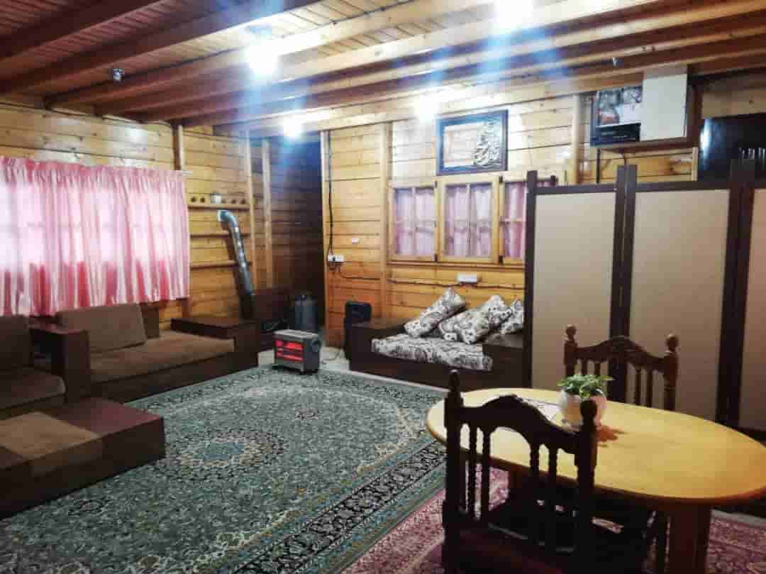 اجاره کلبه چوبی در نارنجستان آمل