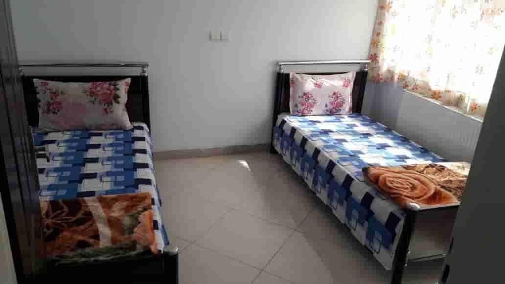 منزل ویلایی دو خوابه در کوی خاتم همدان-طبقه اول