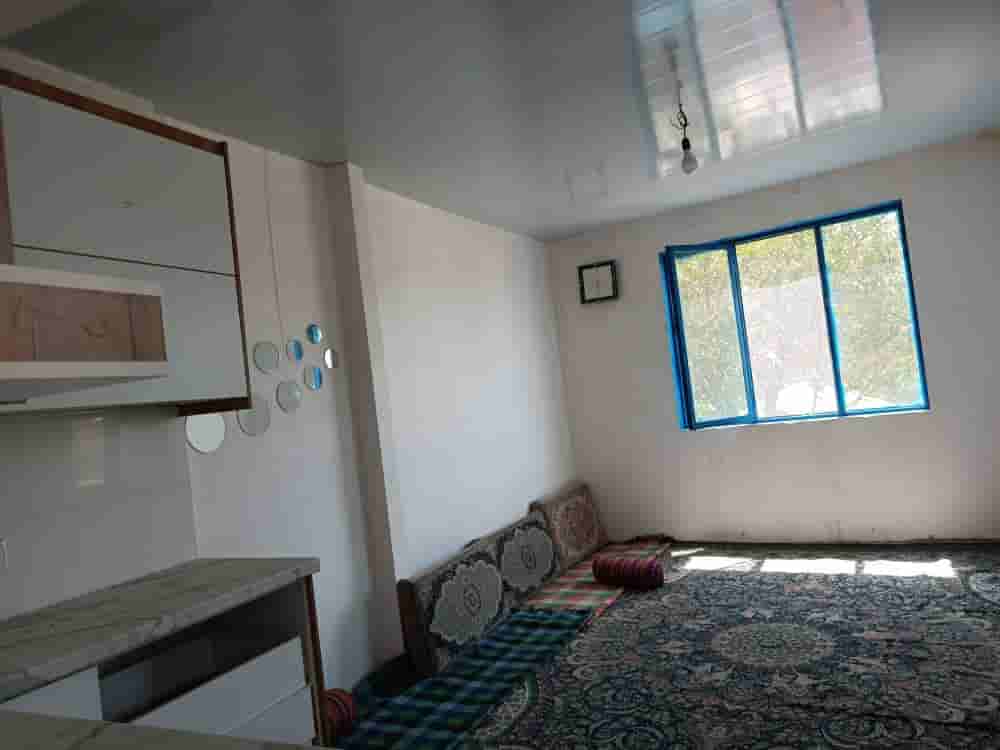 اجاره سوئیت بومگردی در کندر کرج - مادربزرگ