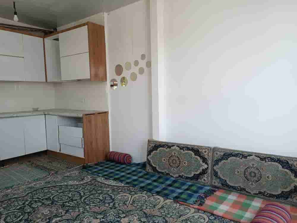 اجاره سوئیت بومگردی در کندر کرج - مادربزرگ