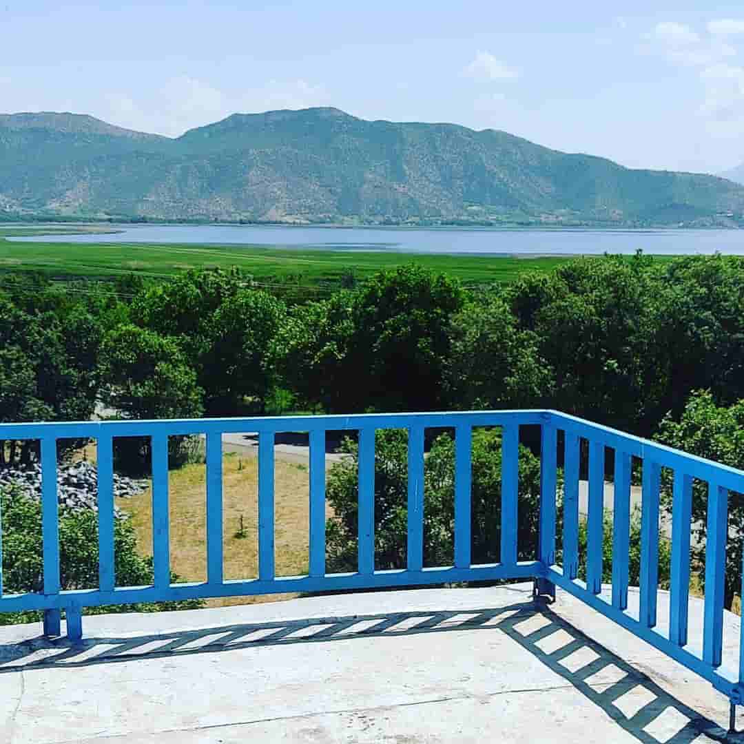 اجاره اقامتگاه بومگردی نزدیک دریاچه در روستای پیر صفا - مریوان
