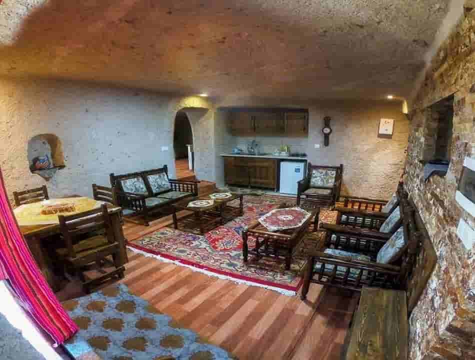 اجاره اقامتگاه صخره ای در کندوان - دوخواب
