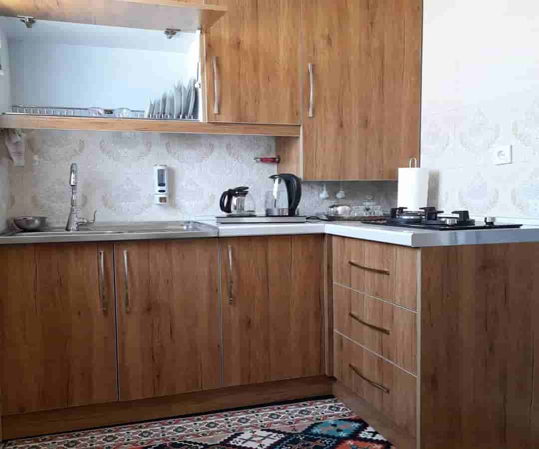 اجاره سوئیت در منابع طبیعی یزد