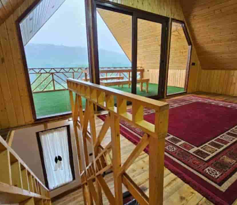 اجاره کلبه سوئیسی جنگلی در شارقلت لفور
