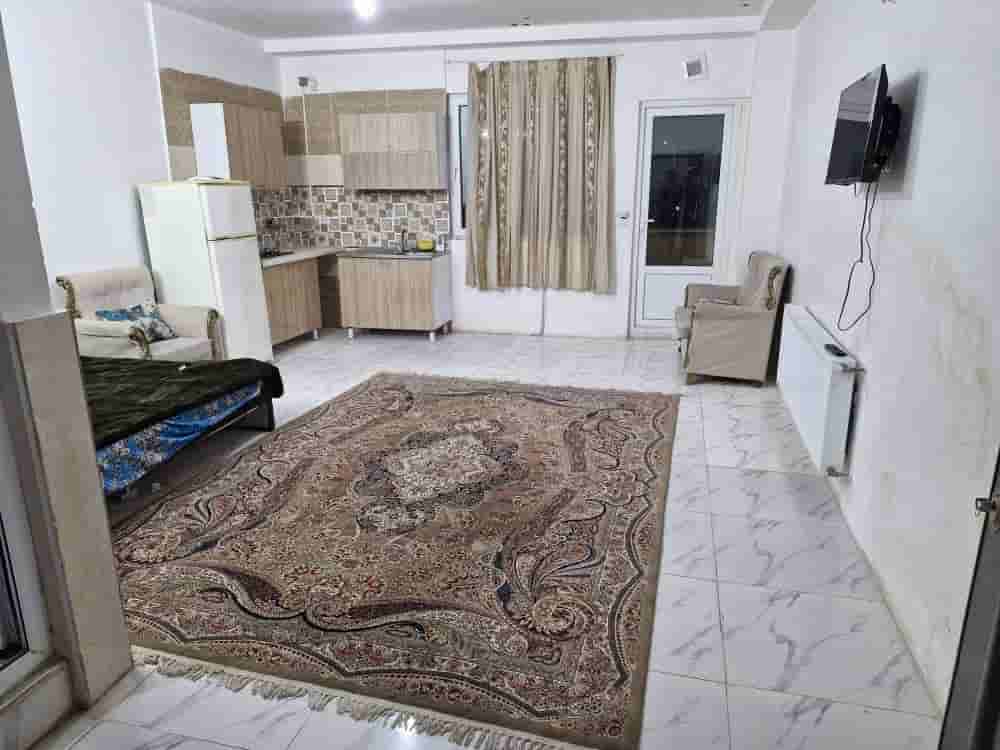 اجاره سوئیت 40متری در آبگرم محلات - طبقه اول