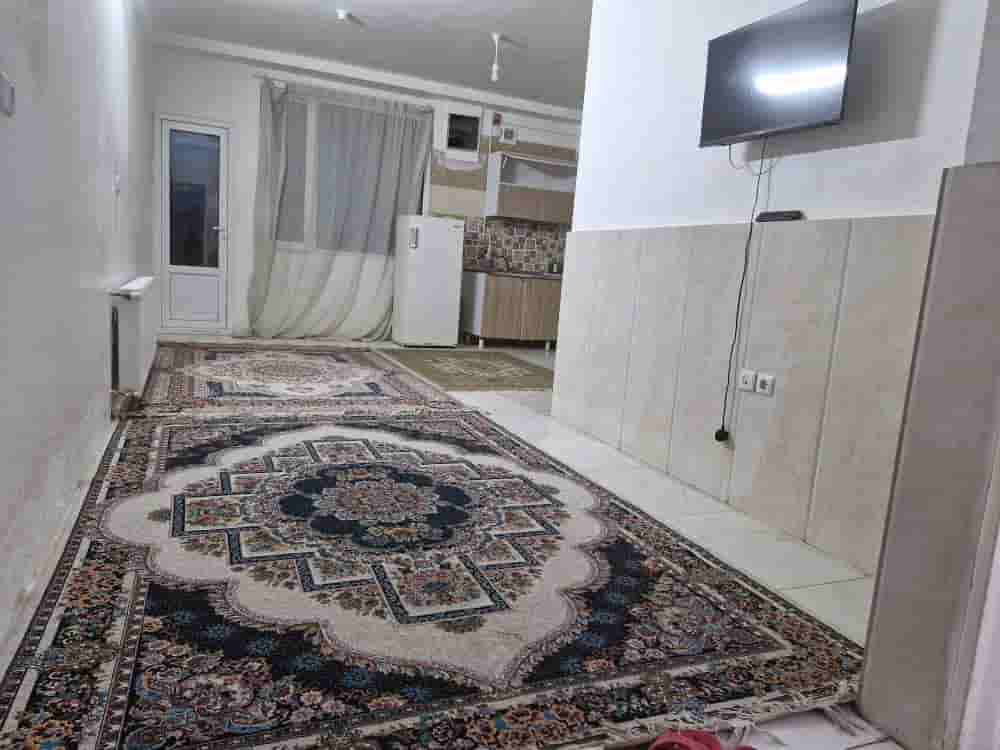 اجاره سوئیت 40 متری در آبگرم محلات - طبقه دوم