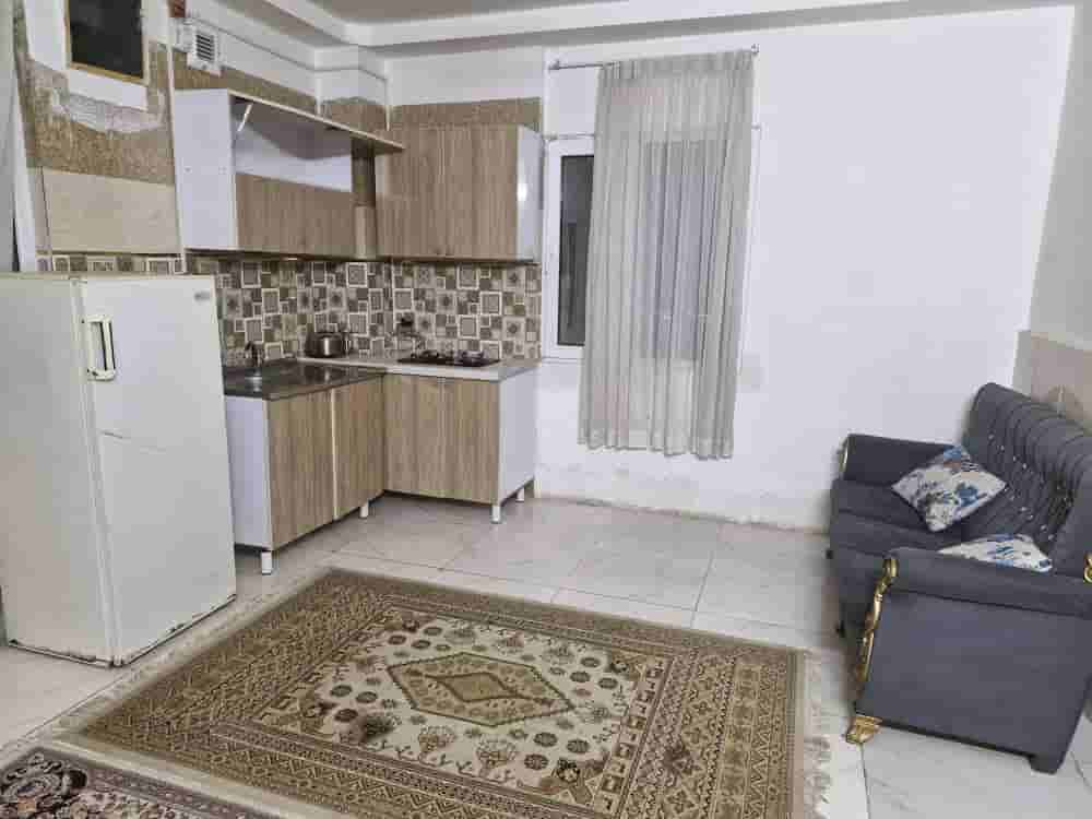 اجاره سوئیت 40 متری در آبگرم محلات - طبقه دوم