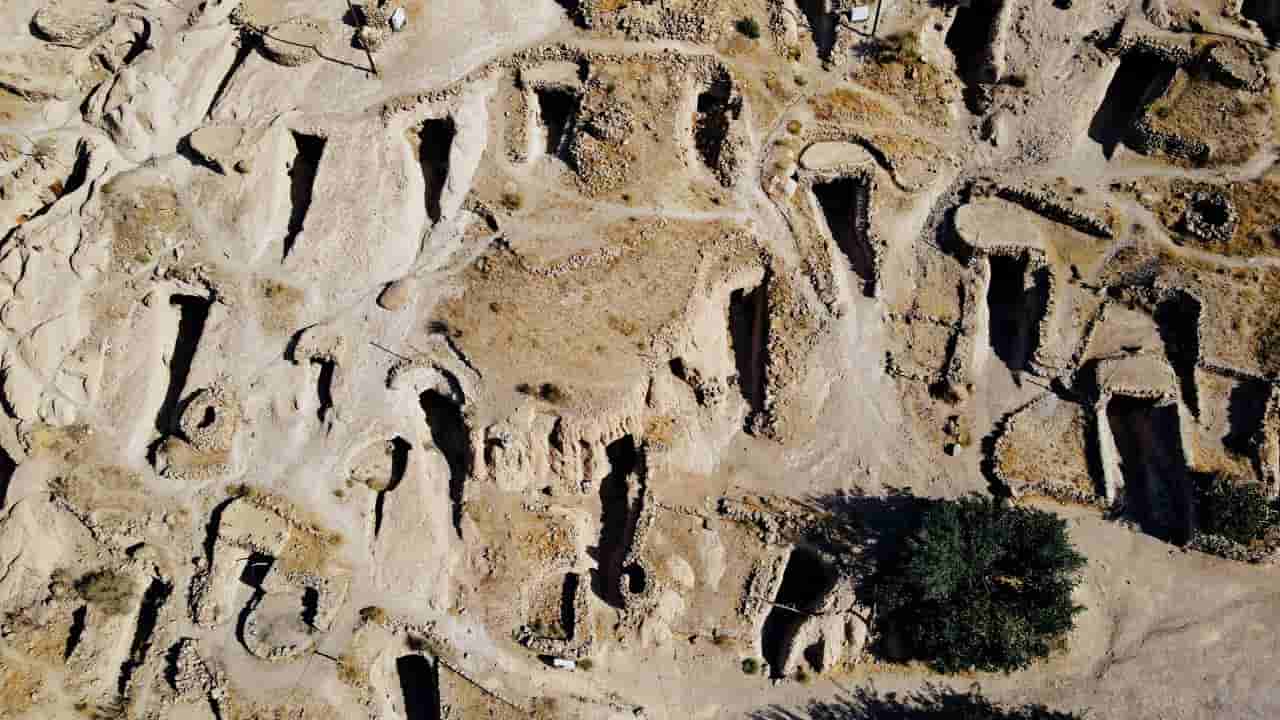 اجاره اقامتگاه صخره ای در روستای میمند - 36متر