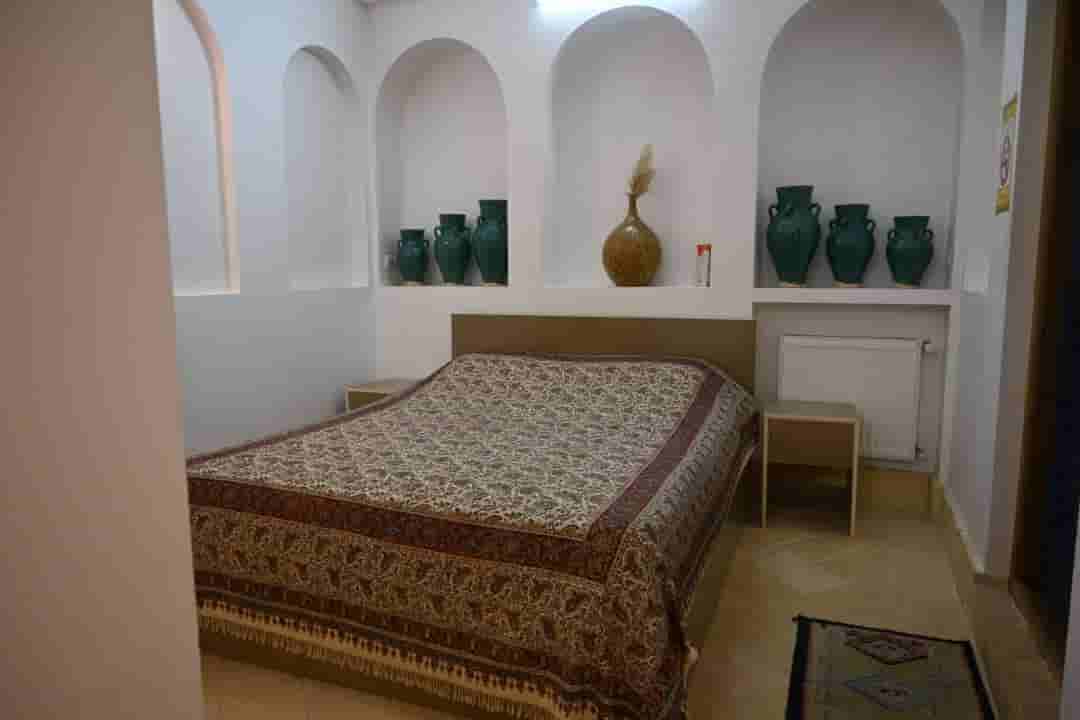 اجاره اتاق در خیابان فاضل نراقی کاشان - چهار تخته شاهنشین 