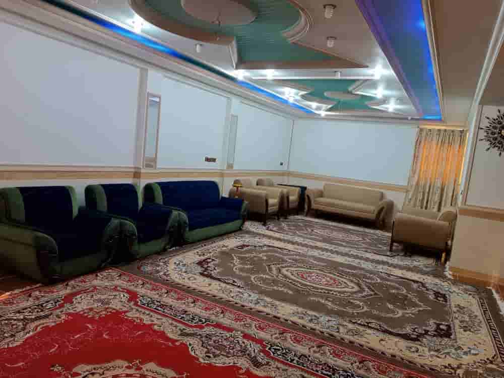 اجاره منزل نزدیک ساحل در سیراف-تک خوابه طبقه اول