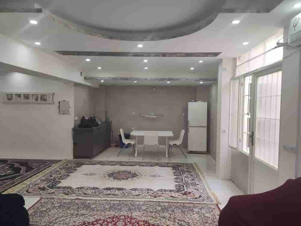 اجاره آپارتمان تکخواب نزدیک شاهچراغ شیراز - زیر همکف