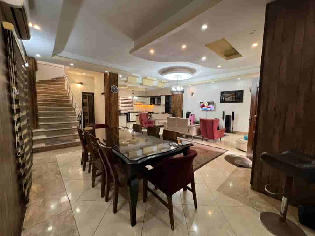 اجاره ویلا استخر سرپوشیده در خیابان دریا شهر - ویلای قرمز