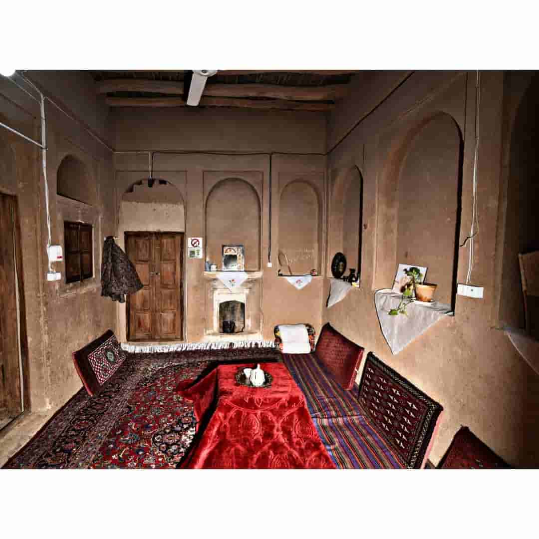 اجاره بومگردی سنتی در جانبازان نی ریز - آ بی بی 
