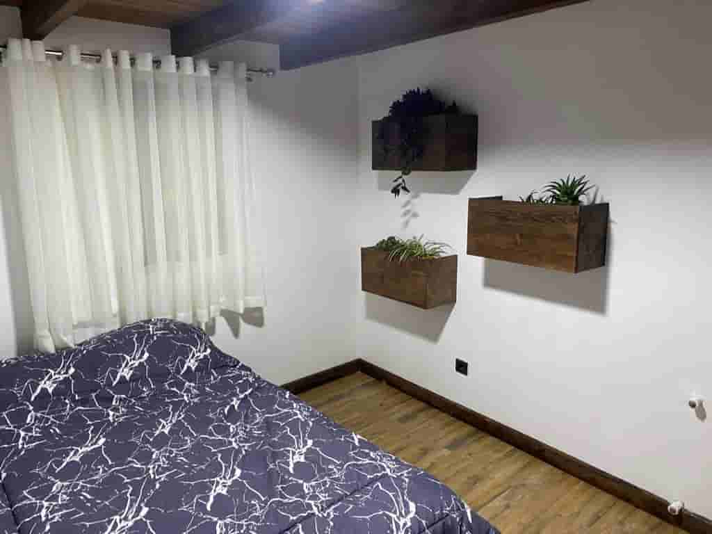 اجاره کلبه سوئیسی سرپوشیده آبگرم در دریا پشته رامسر