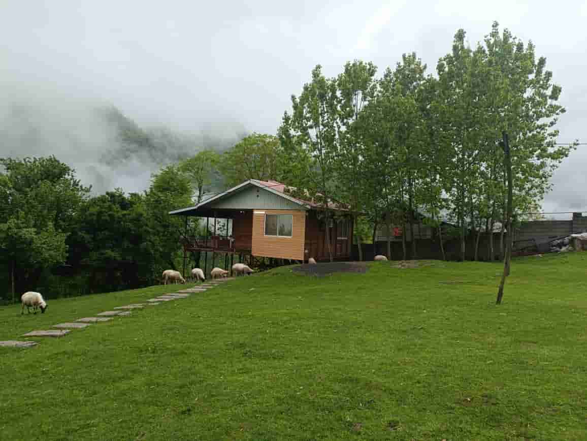 اجاره کلبه چوبی جنگلی در روستای خروم ماسال