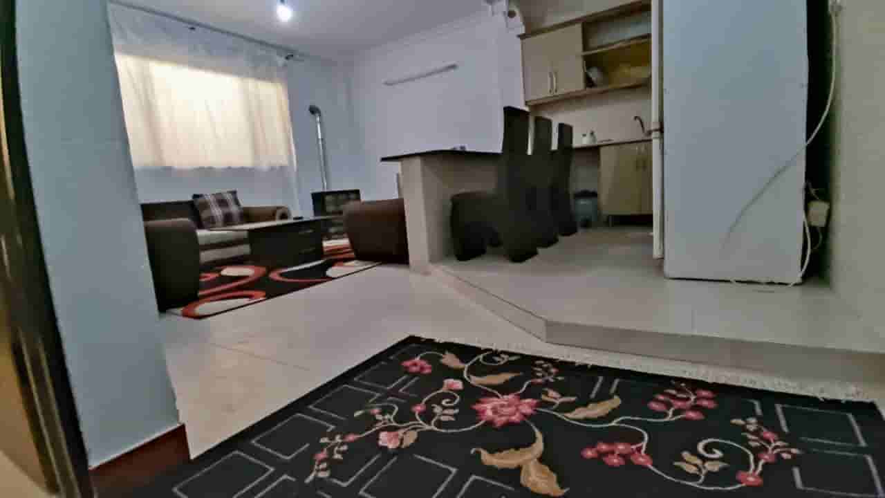 اجاره ویلا با استخر آبگرم در تنکابن - شیشه ای
