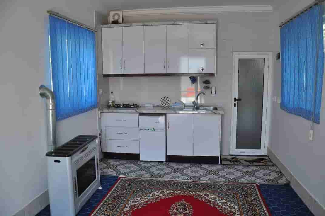 اجاره ویلا در روستای پلکانی ریگ چشمه بالا - مینودشت _ واحد سه