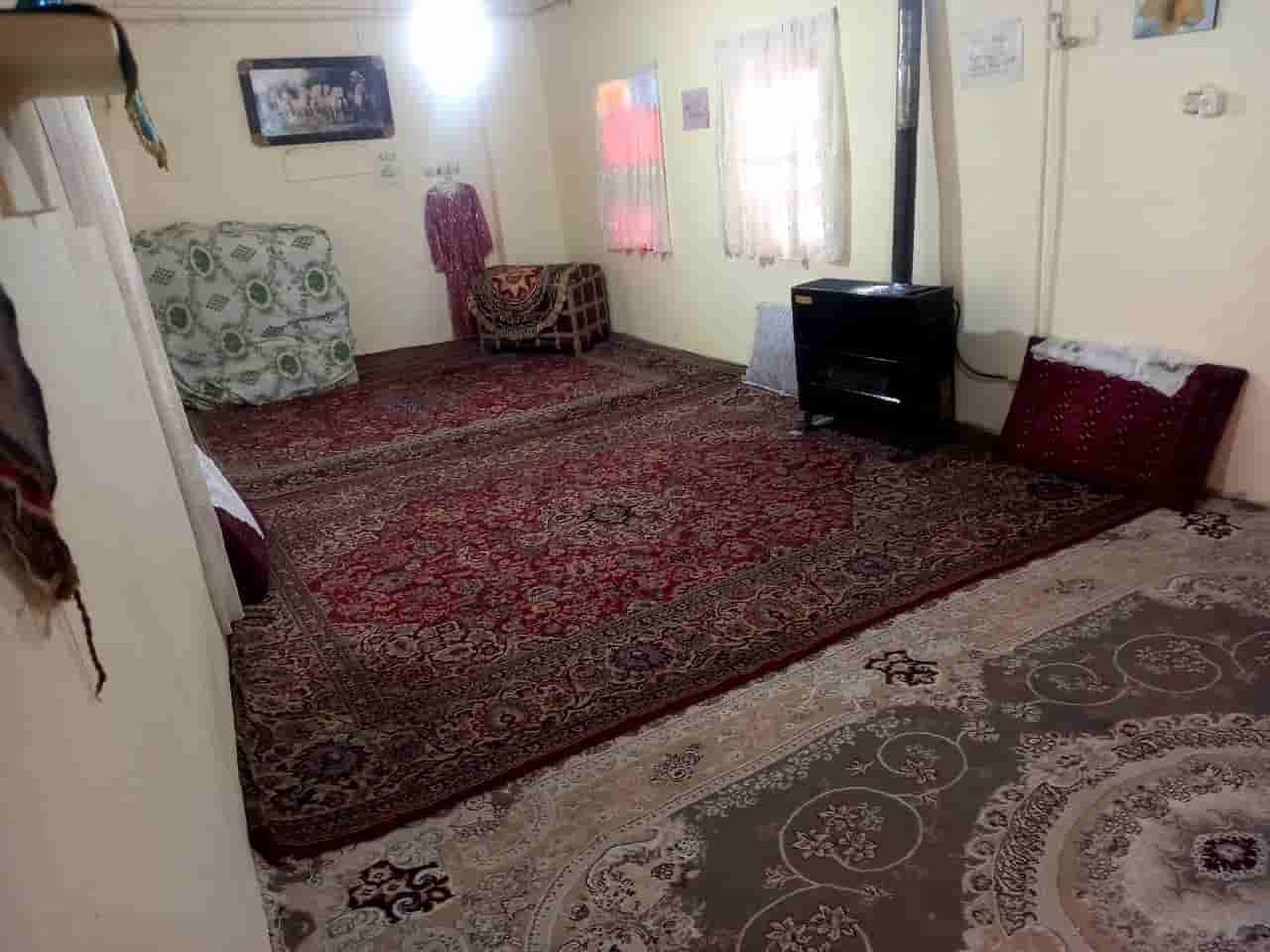 اجاره اتاق سنتی در روستا امزادجرد همدان - اتاق 1
