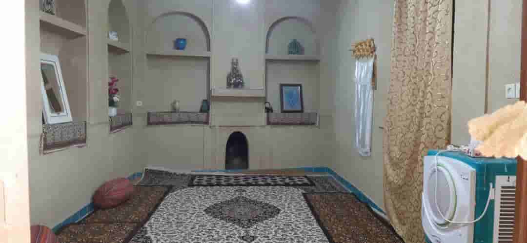 اجاره اتاق بومگردی در کیان - اتاق1