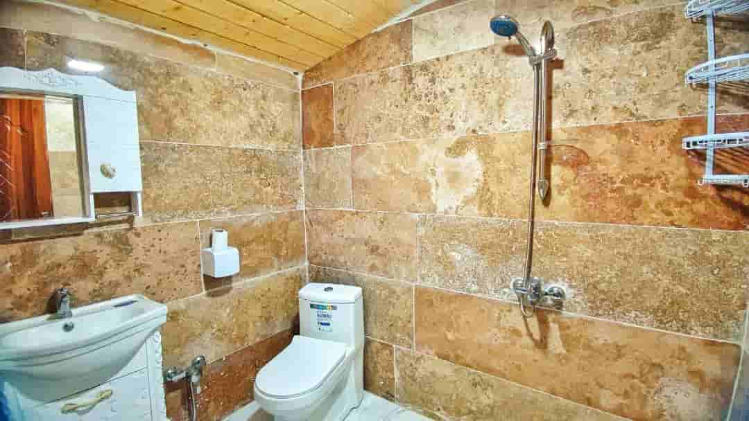اجاره کلبه چوبی در سیاه گلوندان رشت - بلوط