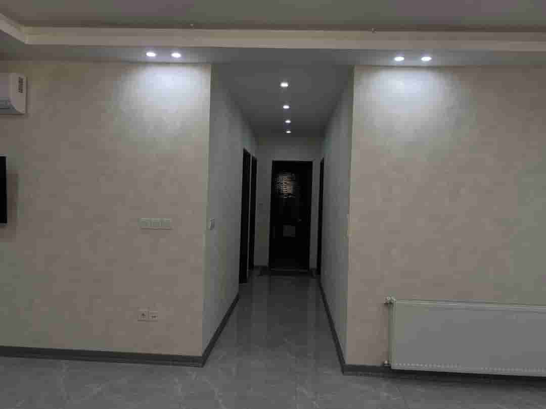اجاره آپارتمان مبله سه خوابه در خیابان ابیوردی شیراز - طبقه اول