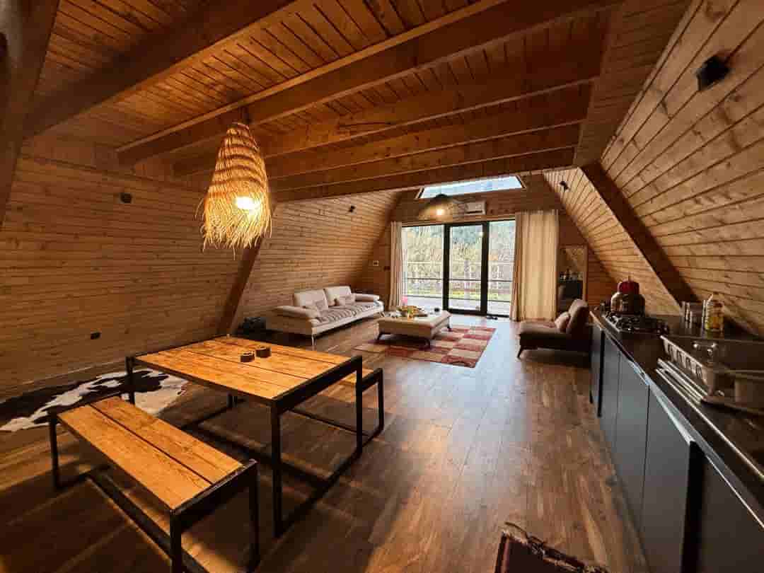 اجاره کلبه دوبلکس سوئیسی در منجیل-گیلان