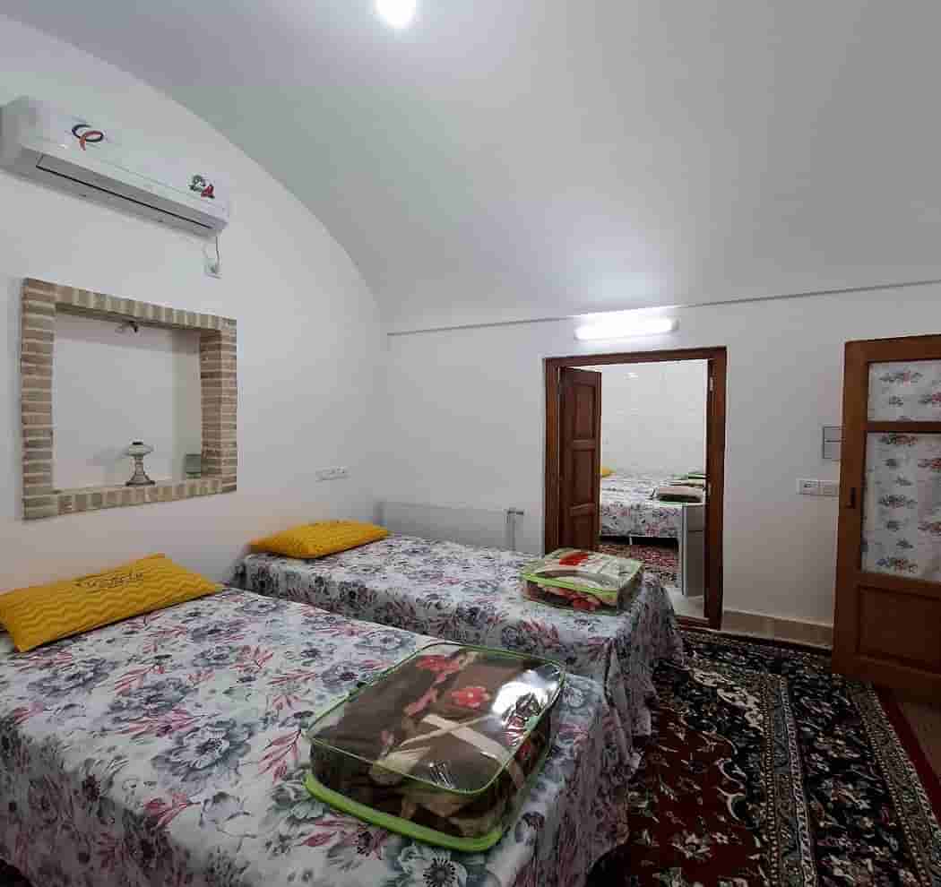 اجاره اتاق بوم گردی مستر در خیابان امام خمینی یزد - سه