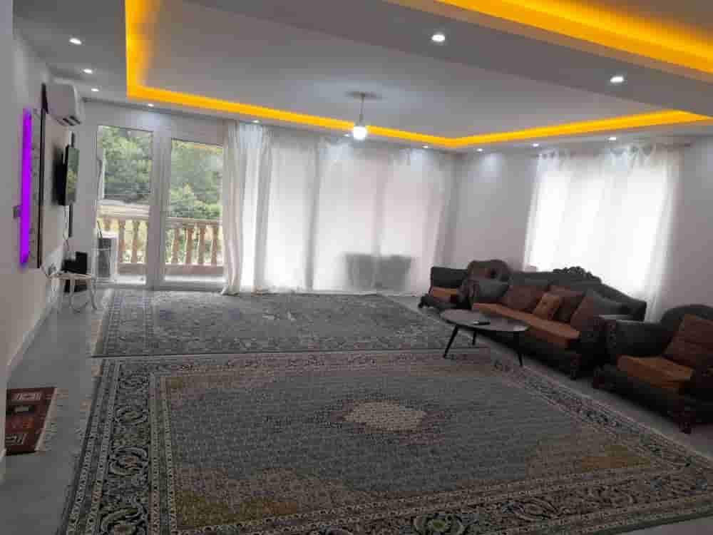 "اجاره آپارتمان مبله در روستای چله بر توتکابن - تکخواب طبقه دوم