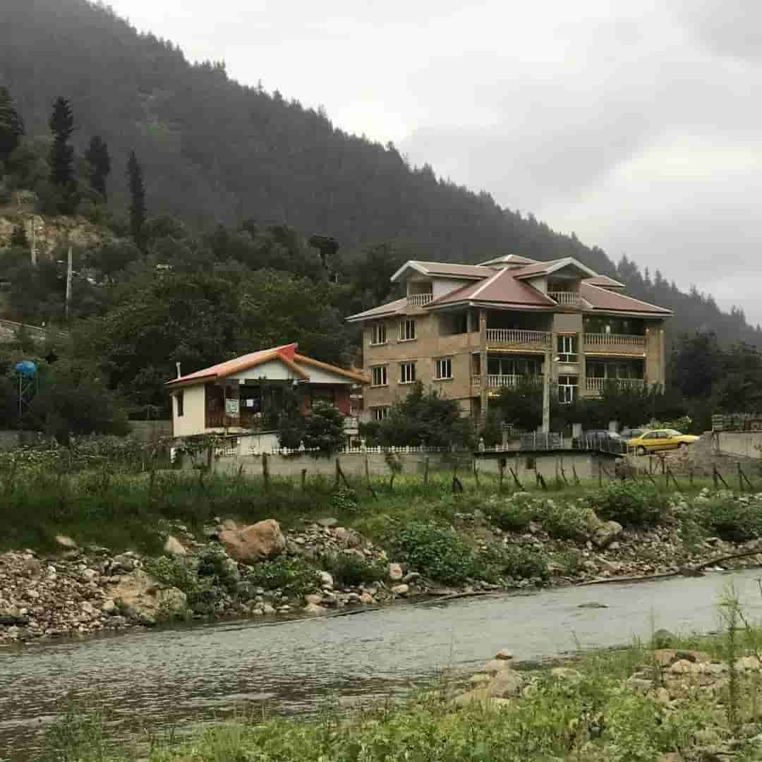 اجاره آپارتمان مبله در روستای چله بر توتکابن- تکخواب طبقه اول