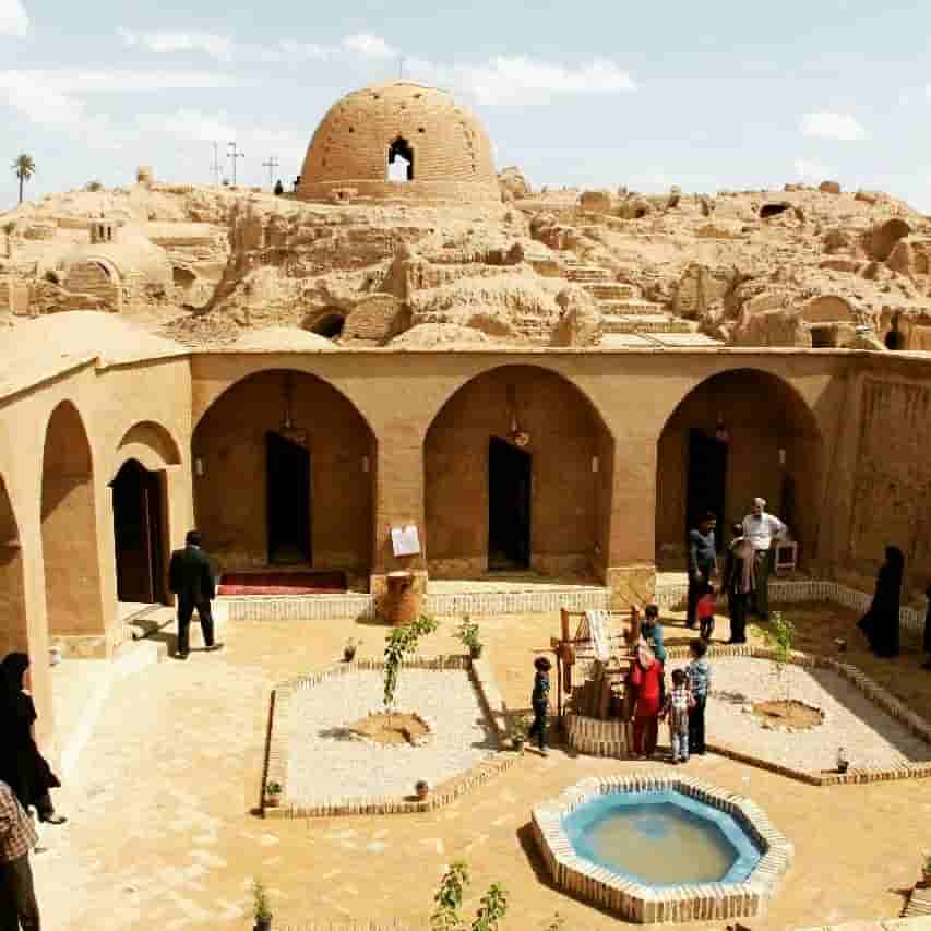 اجاره اقامتگاه بومگردی سنتی در کریت طبس _ اتاق 8 