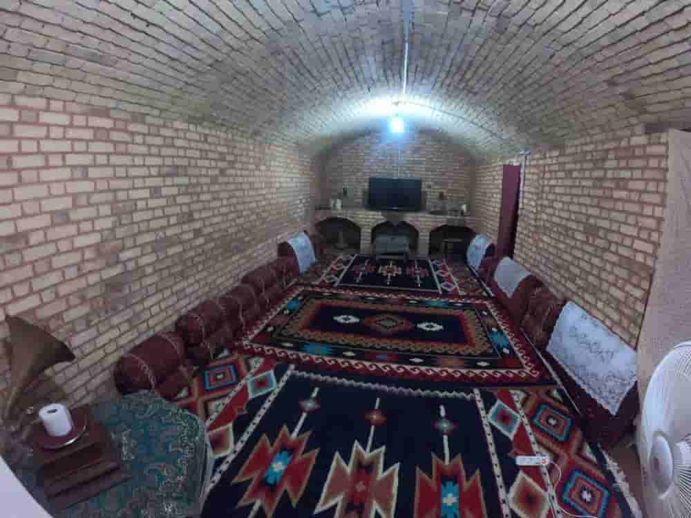 اجاره اقامتگاه سنتی شهرت در تفت یزد اتاق6