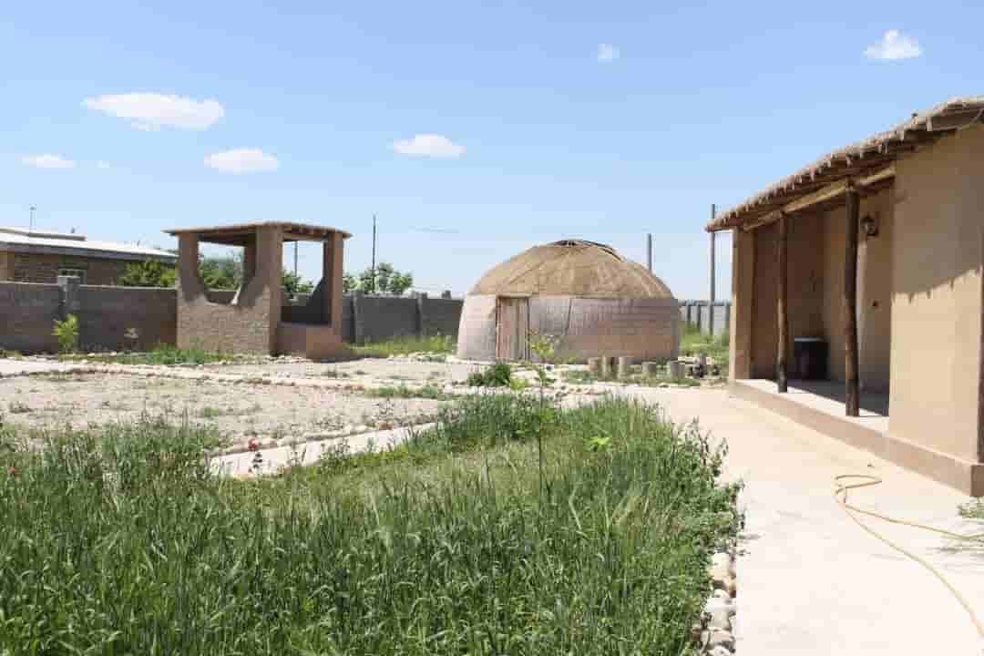 اجاره اقامتگاه بومگردی درحومه کلاله