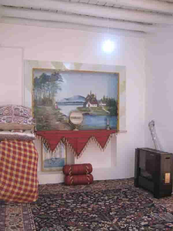 اجاره اقامتگاه بومگردی و اتاق سنتی در سربندان تهران