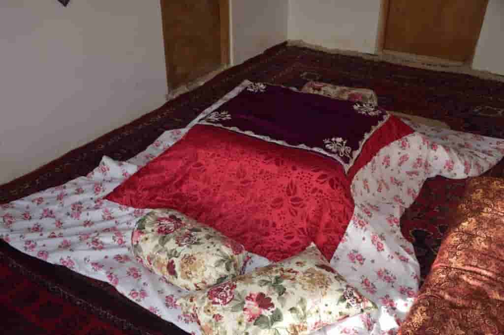 اجاره اقامتگاه بومگردی در زیارت شیروان