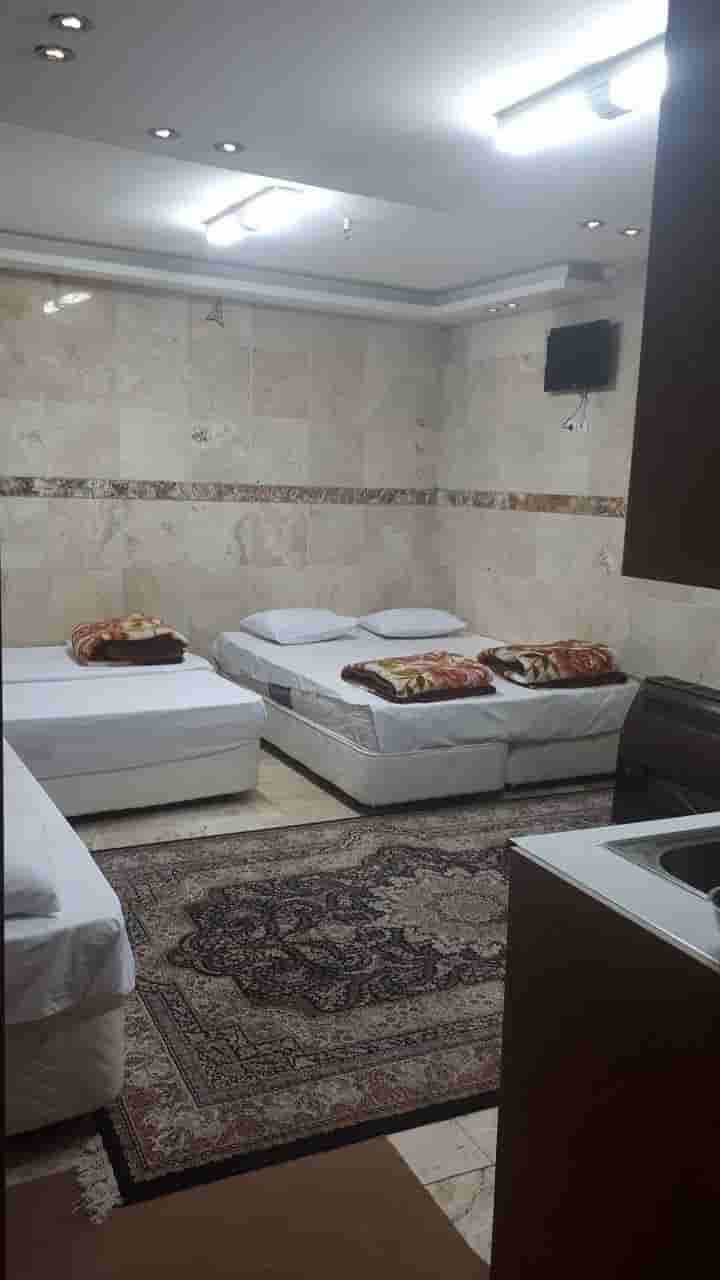 اجاره سوئیت مناسب در اندرزگو مشهد_نزدیک حرم