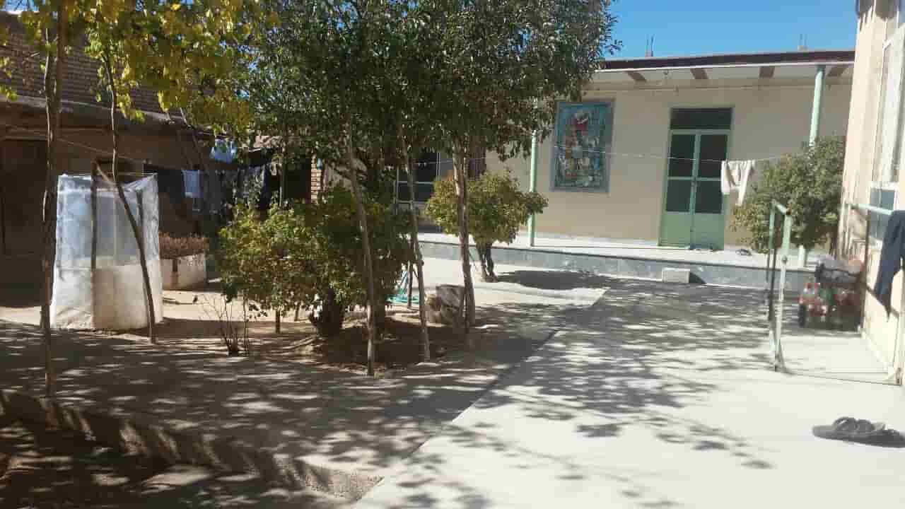 اجاره اقامتگاه بومگردی و اتاق روستایی درآورگان بروجن-اتاق 1