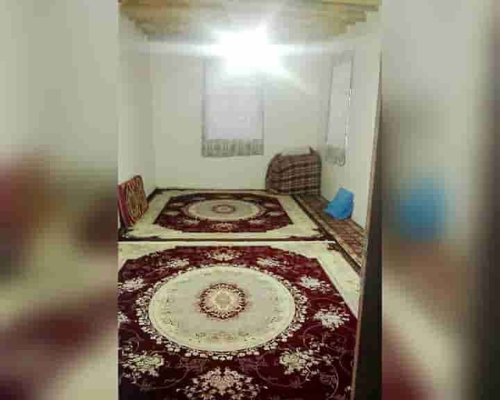 اجاره اقامتگاه سنتی در اشراق سهرورد زنجان